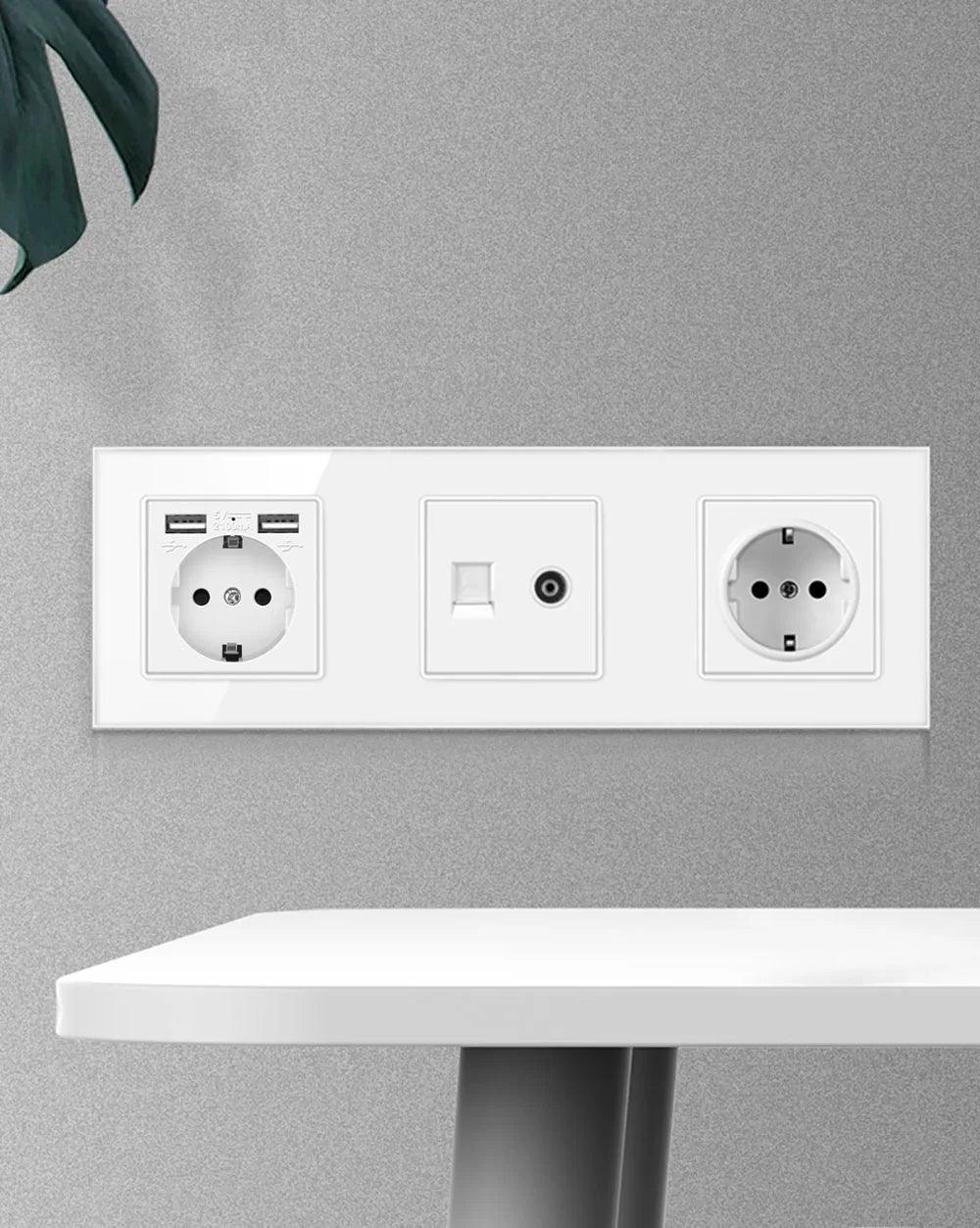 Stakleni panel do 3 modula – Moderan okvir za pametne i standardne module